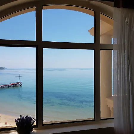 아파트 Atrium Beach *