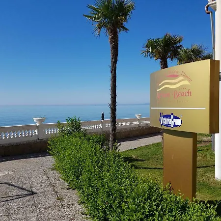 Atrium Beach * Elenite