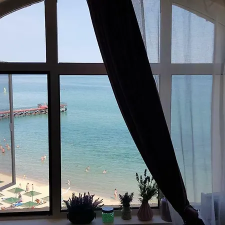 Atrium Beach Elenite